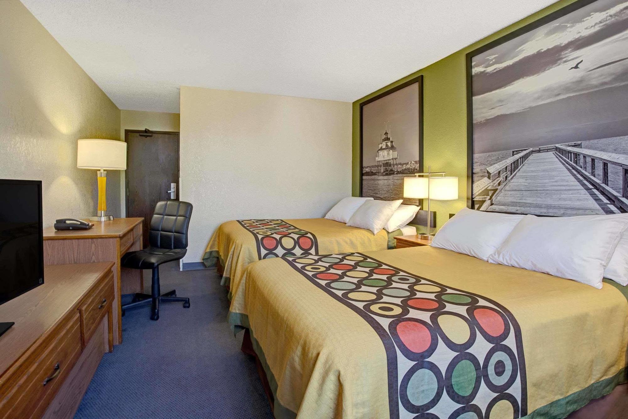 Отель Super 8 By Wyndham College Park Wash Dc Area Экстерьер фото